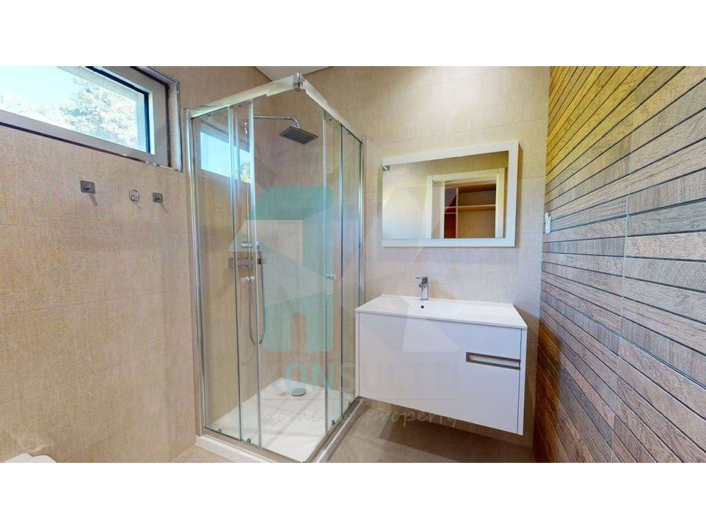 Moradia T6 elegante e sofisticada na Herdade da Aroeira-24