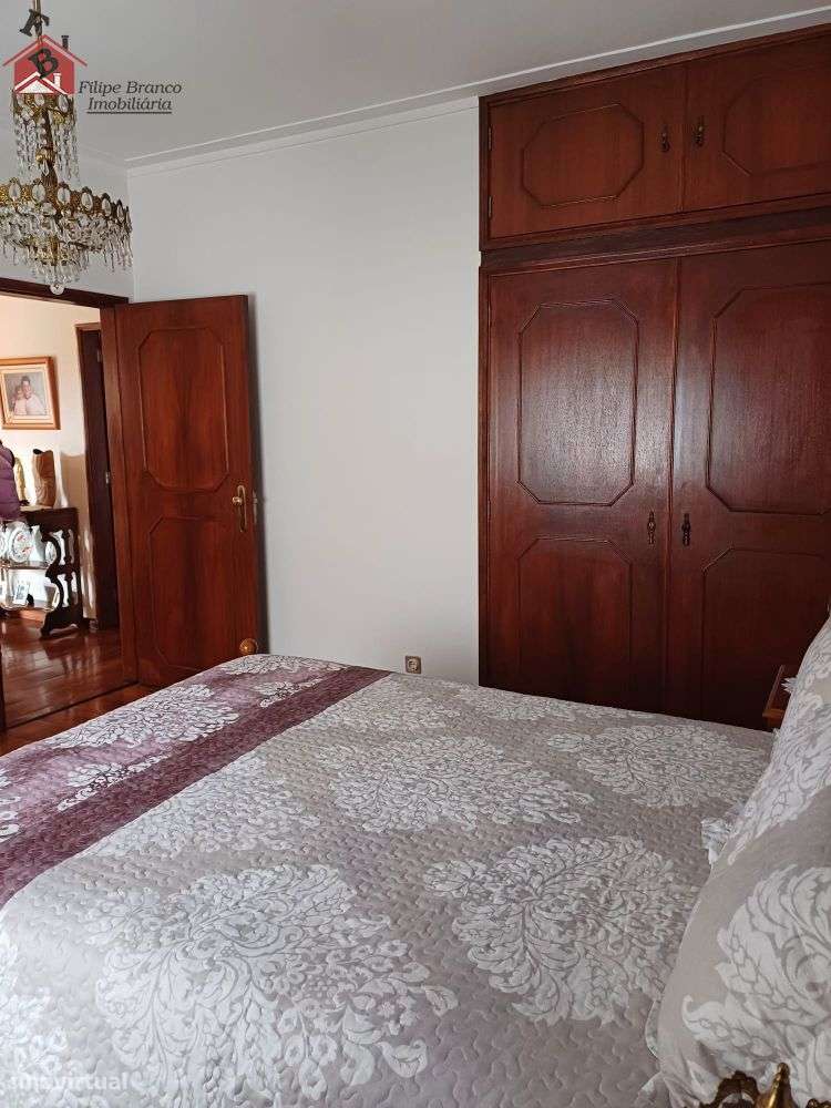 ESPAÇOSA MORADIA V5 3 FRENTES 800M DO GAIASHOPPING-20