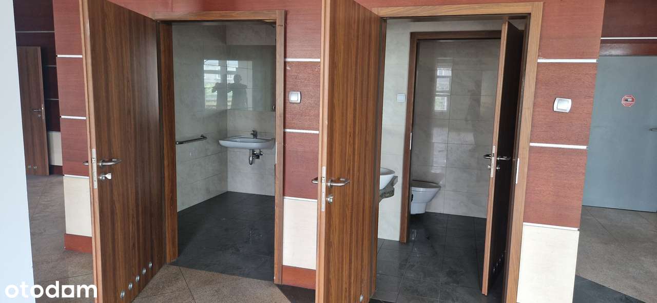 Lokal usługowo-handlowy w centrum Pabianic - Pełny obrazek: 4/8