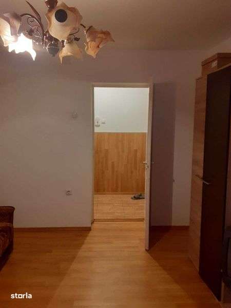 Apartament de vanzare - Imagine principală: 4/8