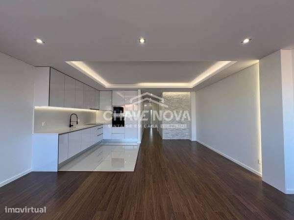 T3 Novo c/ Lugar de Garagem em Ramalde - Grande imagem: 4/13
