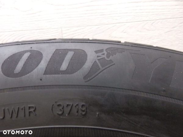 Opona letnia Goodyear Efficient Grip 215/55/18 - 6