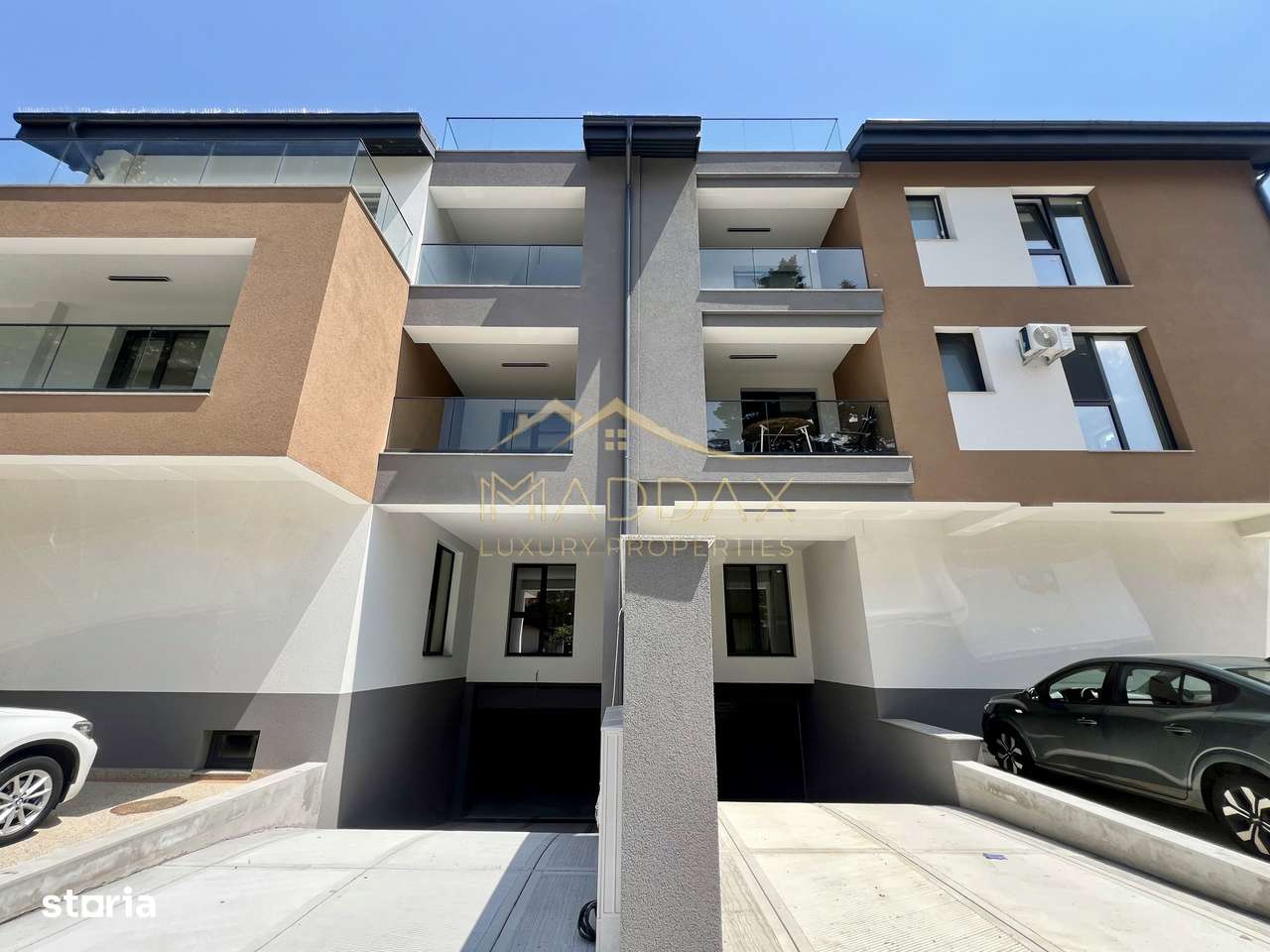 Apartament *3 Camere  ***160mp*** Gradina Proprie // Baneasa - Sector - Imagine principală: 5/20