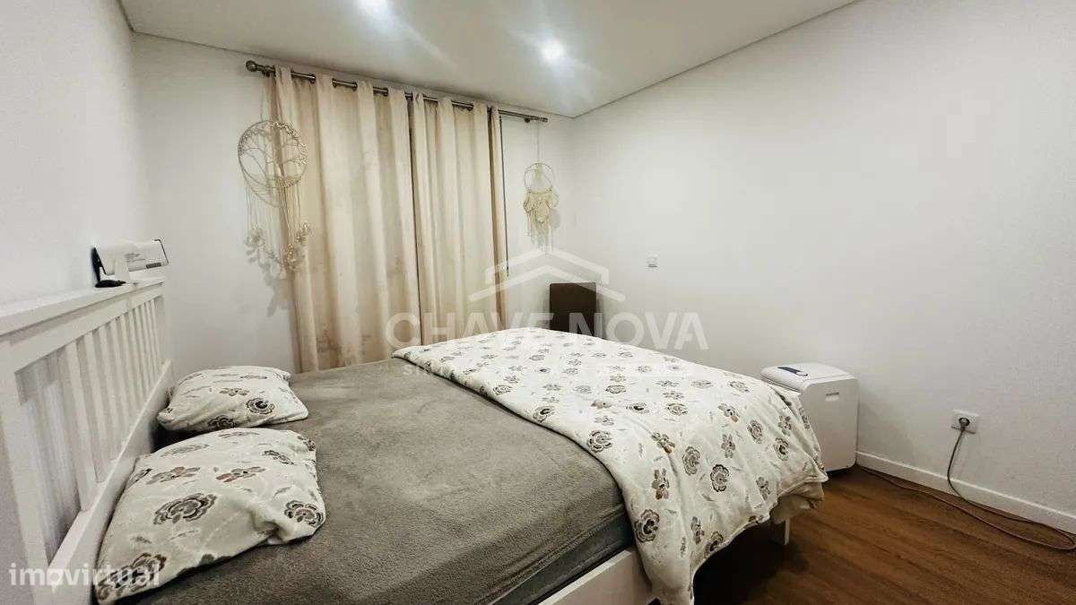 Andar Moradia T3 c/ Terraços, próximo Areosa no Porto-14