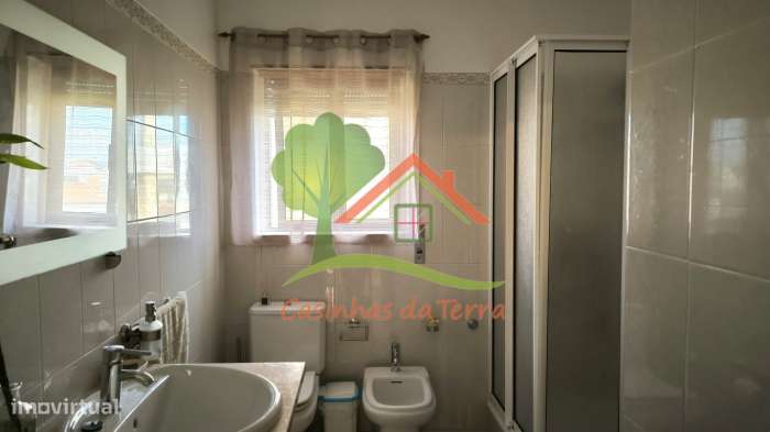 Moradia T5 com Vista de Mar Deslumbrante em Baleia, Carvoeira-56