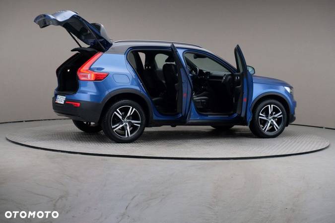 Volvo XC 40 - 6