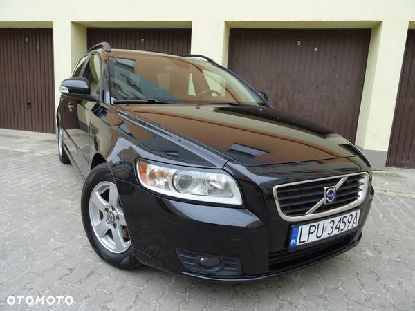 Volvo V50 1.6D DPF DRIVe Momentum - 19