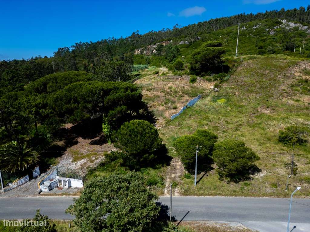 Terreno para construção em zona urbanizável-Famalicão-Nazaré