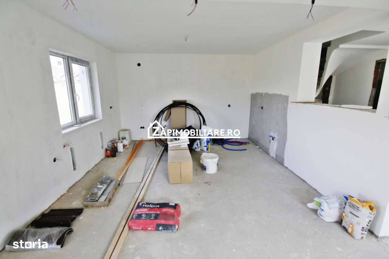 Corunca - Casa 140 mp  + Garaj ( aproape de principala) - Imagine principală: 5/11