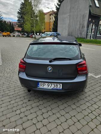 BMW Seria 1 118i Sport Line - 6