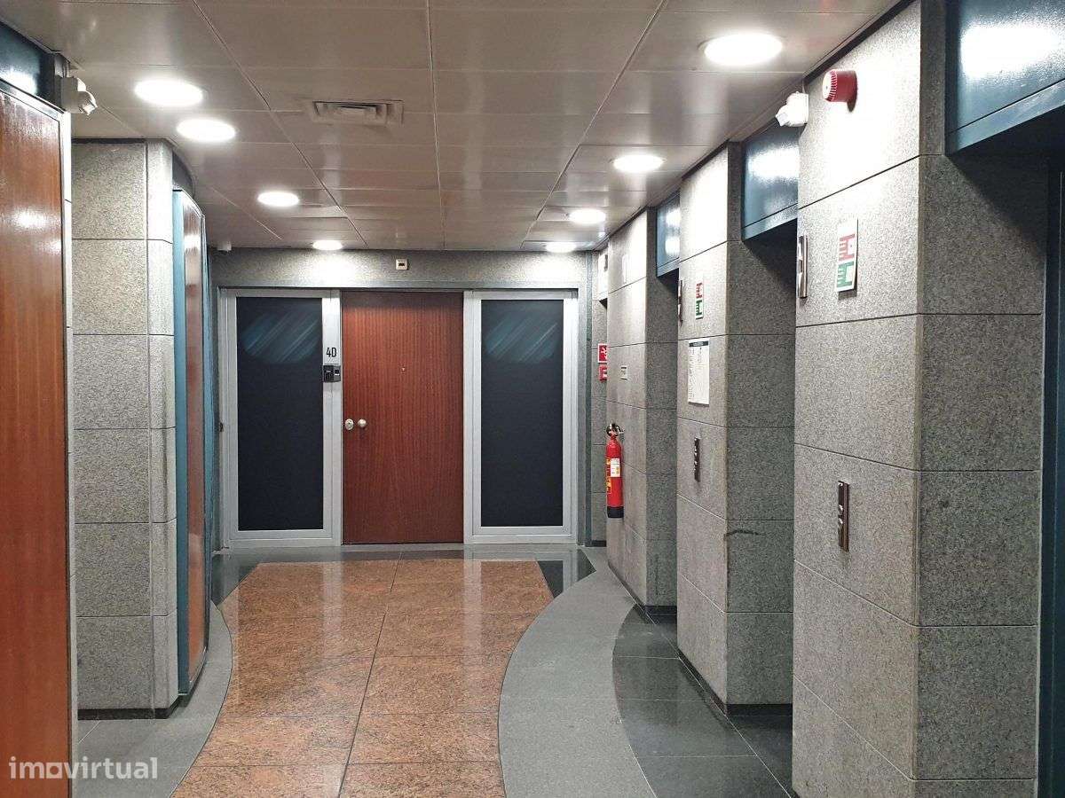 Escritório Lisboa Venda | 442 m2 | Avenidas Novas-14