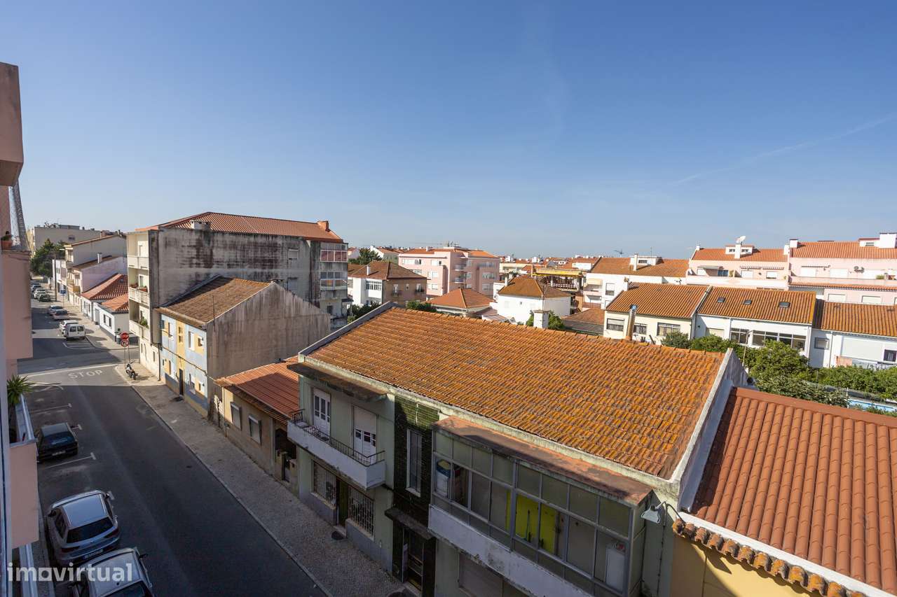 Apartamento T1 Remodelado-25