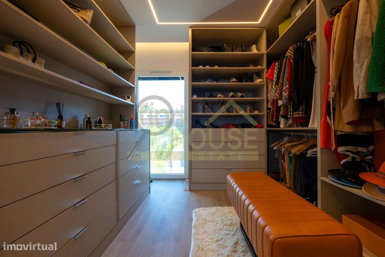 Moradia Isolada V3 com piscina junto à Herdade da Aroeira-30