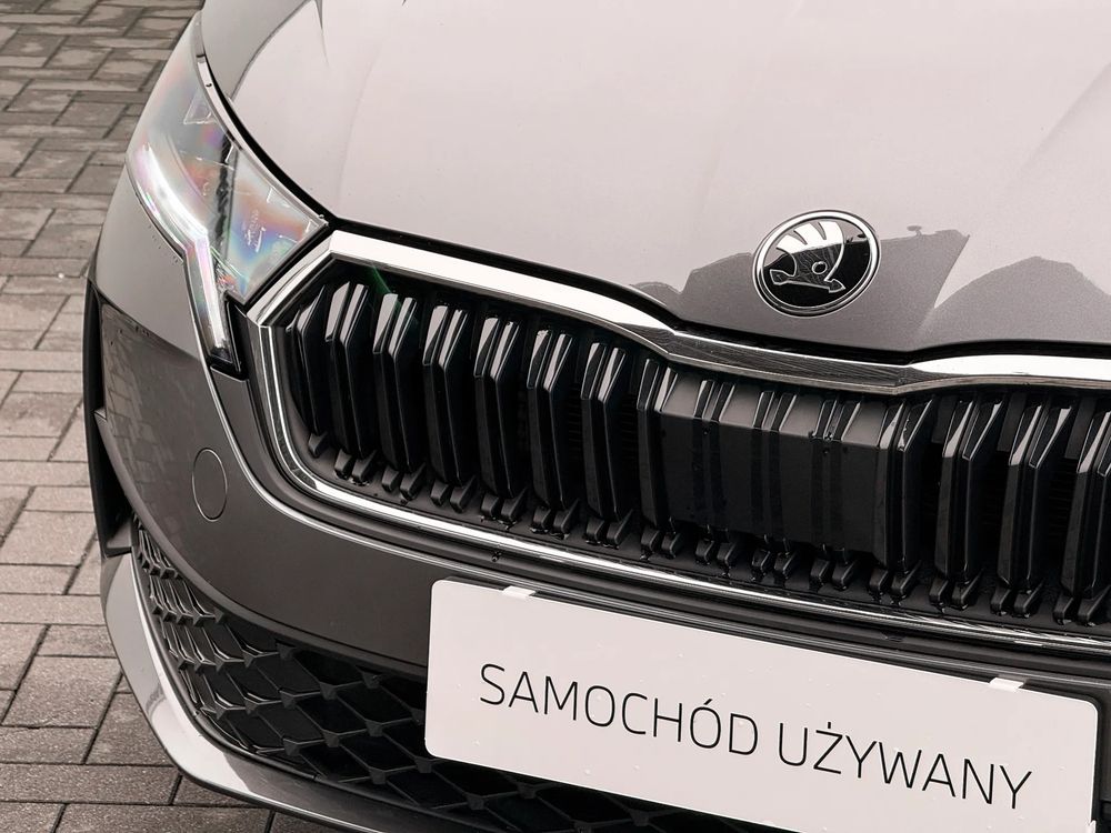 Skoda Octavia 1.5 TSI Edition 130 Essence 115 KM — zdjęcie 3