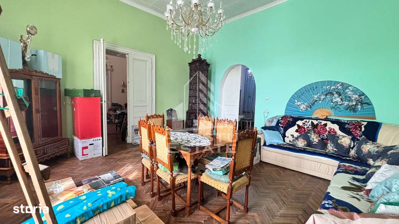 Apartament cu 4 camere la curte comuna in zona Fabric - Imagine principală: 3/13