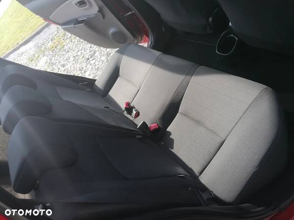 Toyota Yaris 1.33 VVT-i - 22