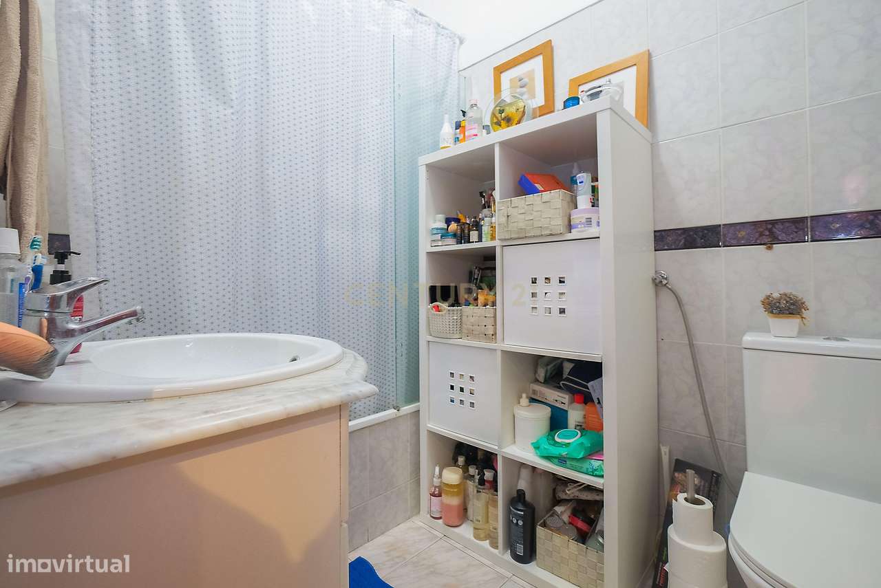 Apartamento T3 em Amora, Seixal - Vista para o Rio-6