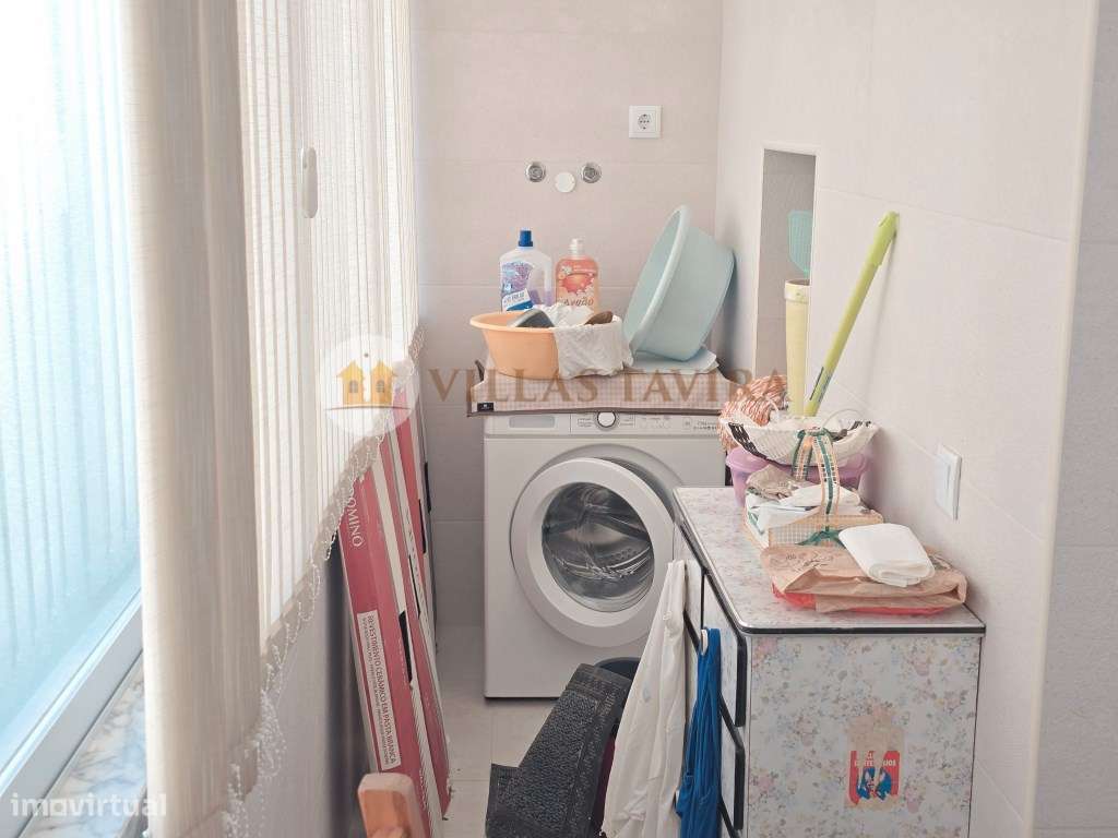 Apartamento T3 no centro de Portimão com vista Rio Arade e cave com...-12