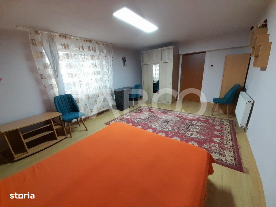 Apartament 3 camere 80 mp la casa cu curte de inchiriat Turnisor Sibiu