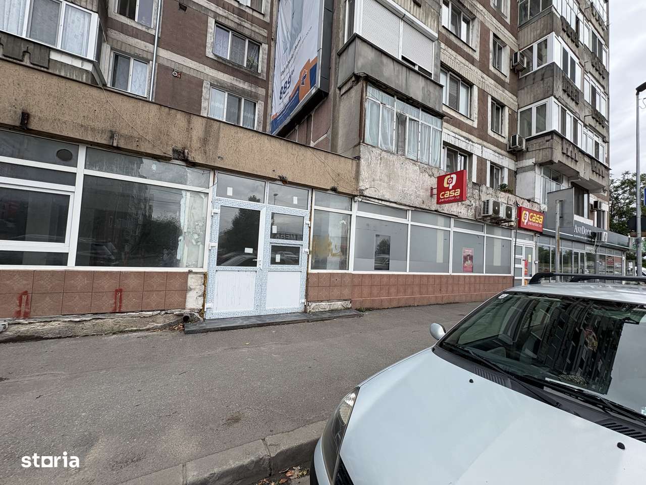 Spatiu comercial ,str Cazaban , vizavi de Mega Image - Imagine principală: 3/9