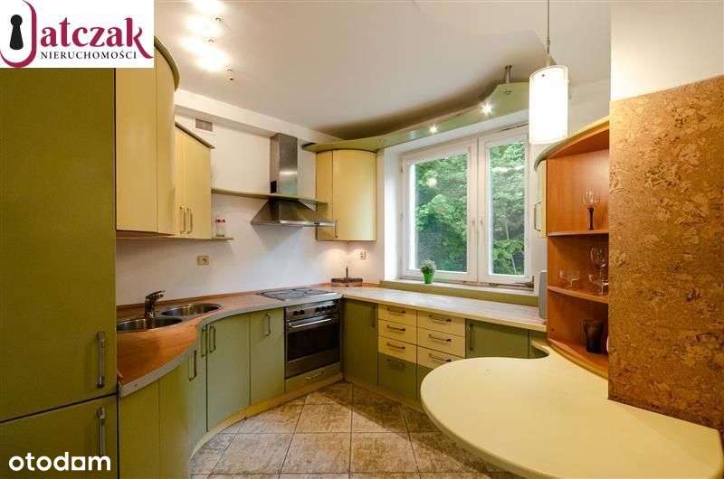 Posiadamy na sprzedaż duże mieszkanie jednopoziomo-3