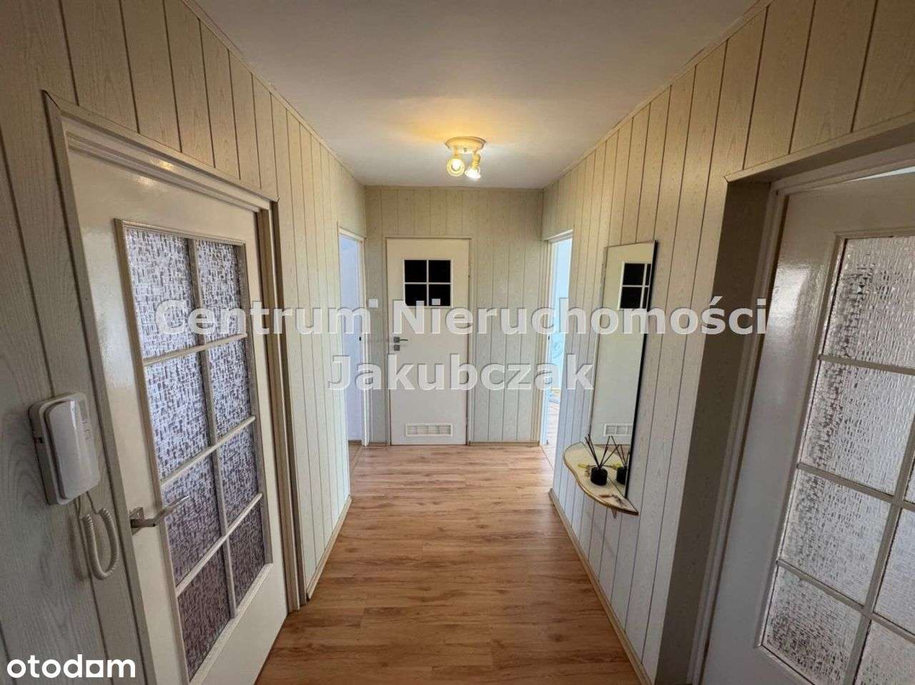 Mieszkanie, 56 m², Leszno-8