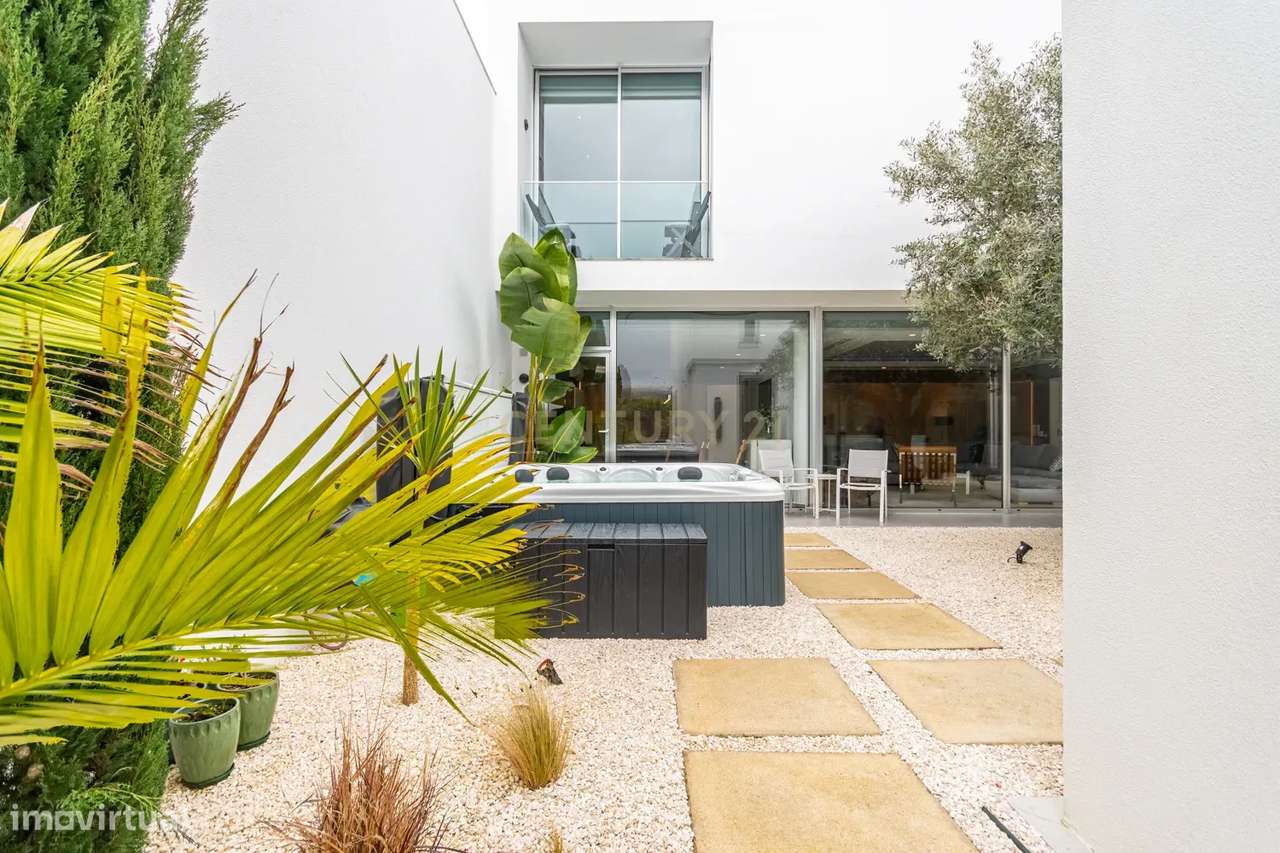 Pena Design Village | Moradia T4 com piscina aquecida a Arte de Viver-22