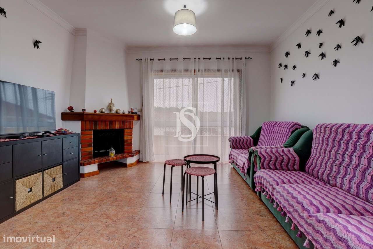 Apartamento T3 em Gião com terreno-5