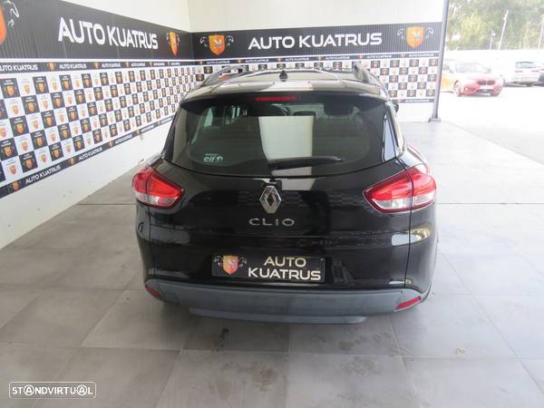 Renault Clio Sport Tourer - 24