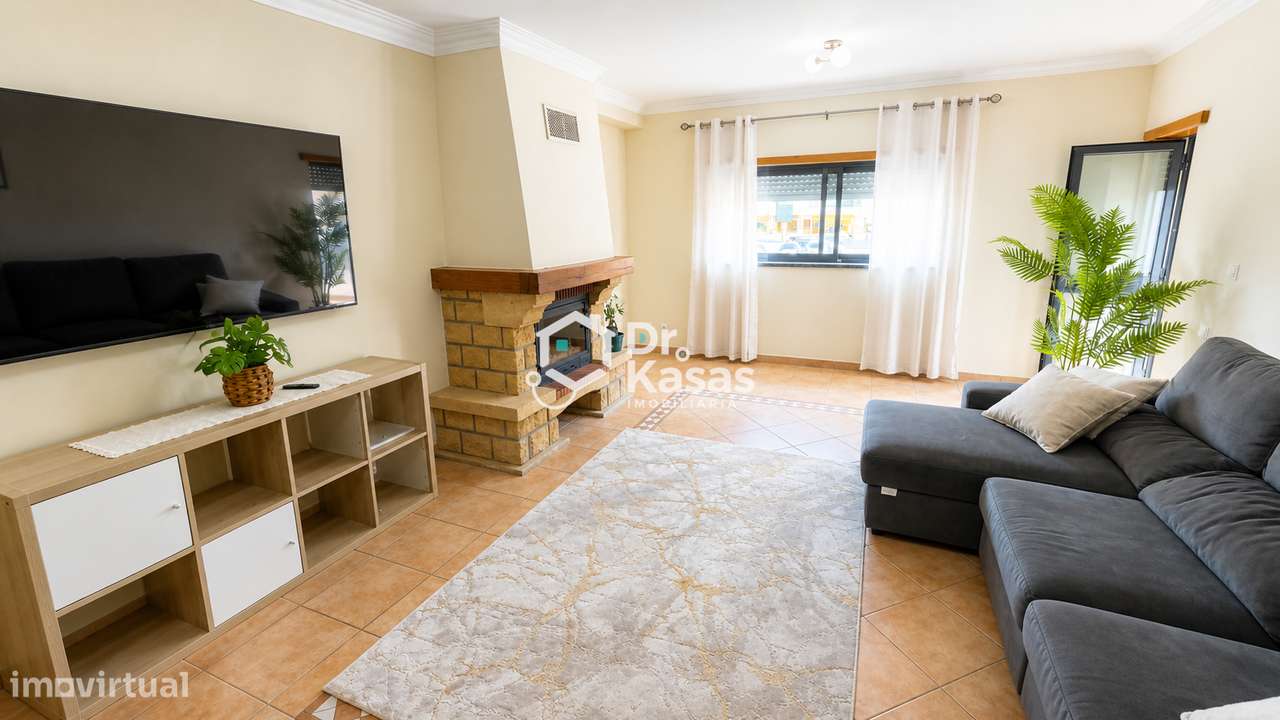 Apartamento T3 próximo Hospital do Barreiro-6