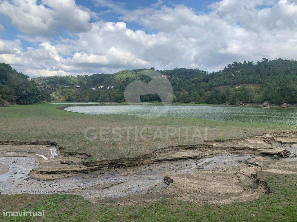 Quinta com frente rio em Santo Isidoro, Marco de Canaveses-22