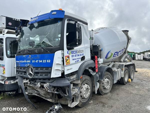 Mercedes-Benz Arocs 3240 - 1