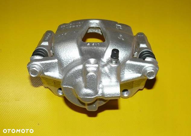 ZACISK HAMULCOWY JARZMO PRAWY PRZÓD FIAT 500L 257/22mm 12r.- - 6