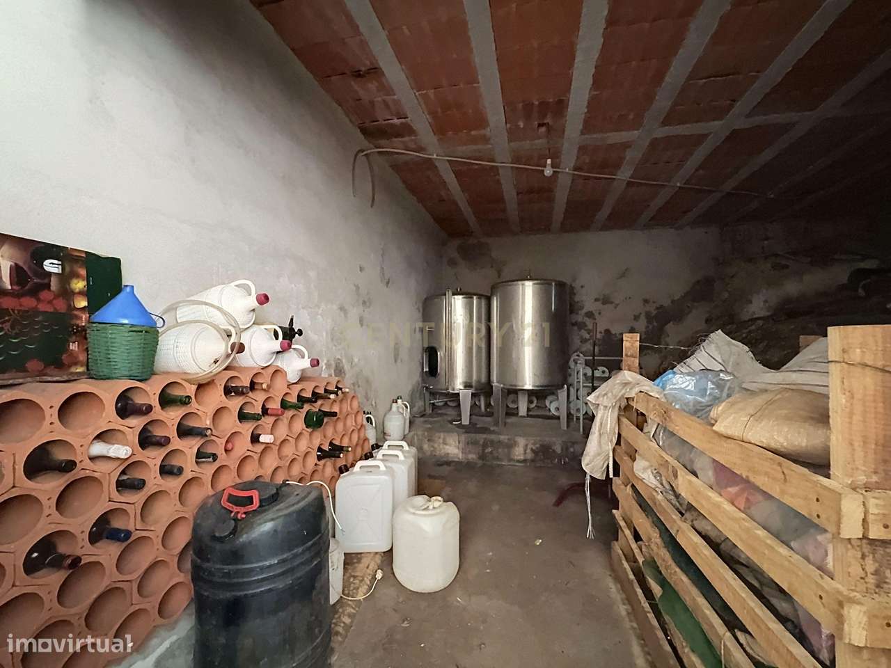 Moradia Térrea com Vista Panorâmica e 4.500 m² de Terreno | Vila Cova,-36