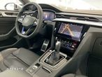 Volkswagen Arteon 2.0 TSI 4Motion R DSG - 24