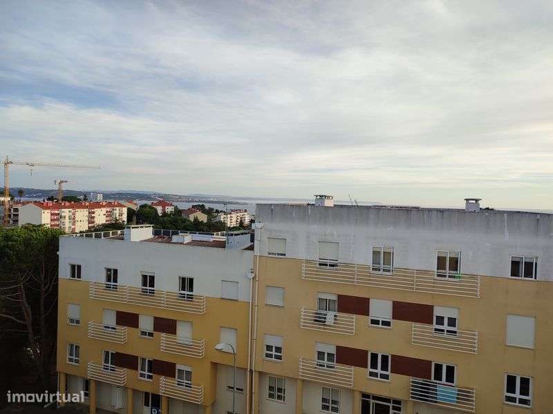 T3 Paço de Arcos vista rio - Grande imagem: 4/12