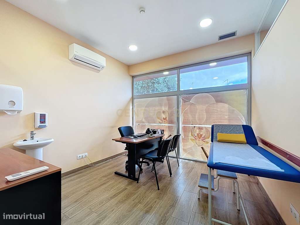 Oportunidade Única: Venda de Clínica em Pleno Funcionamento na Lagoa –-13