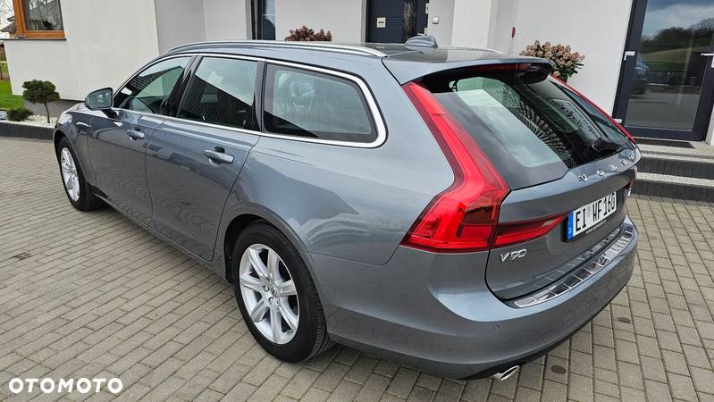 Volvo V90 D4 AWD Geartronic Momentum Pro - 5