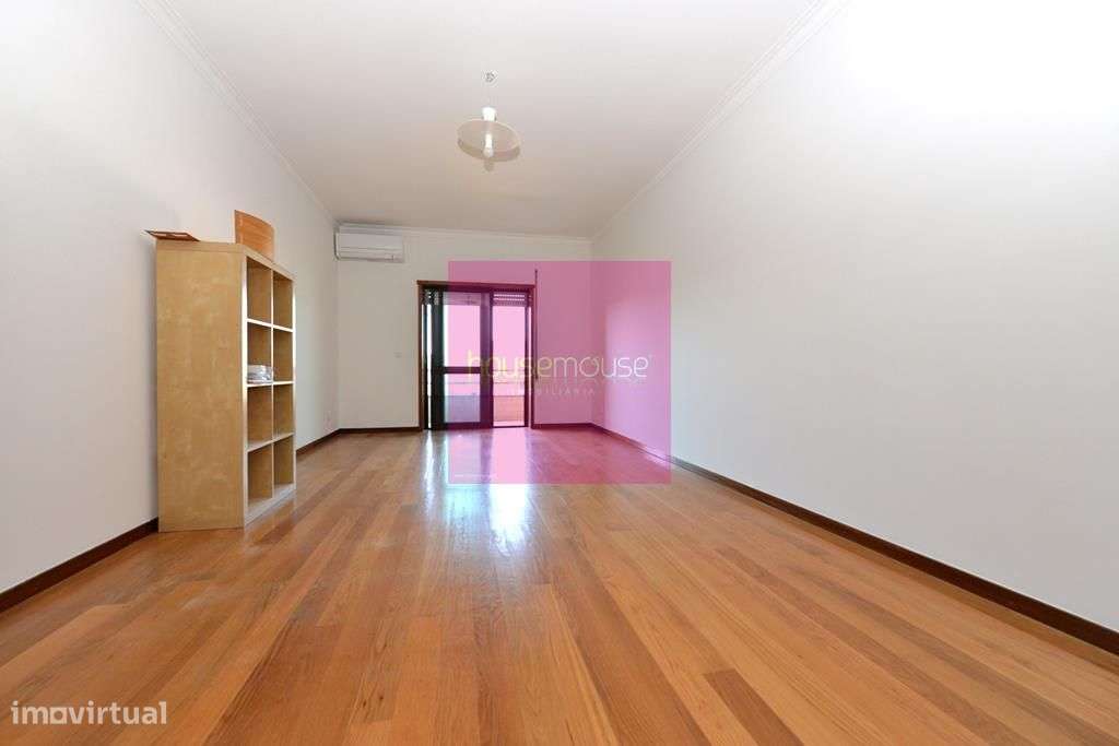 Apartamento T 2 Braga Nogueiró - Grande imagem: 2/11