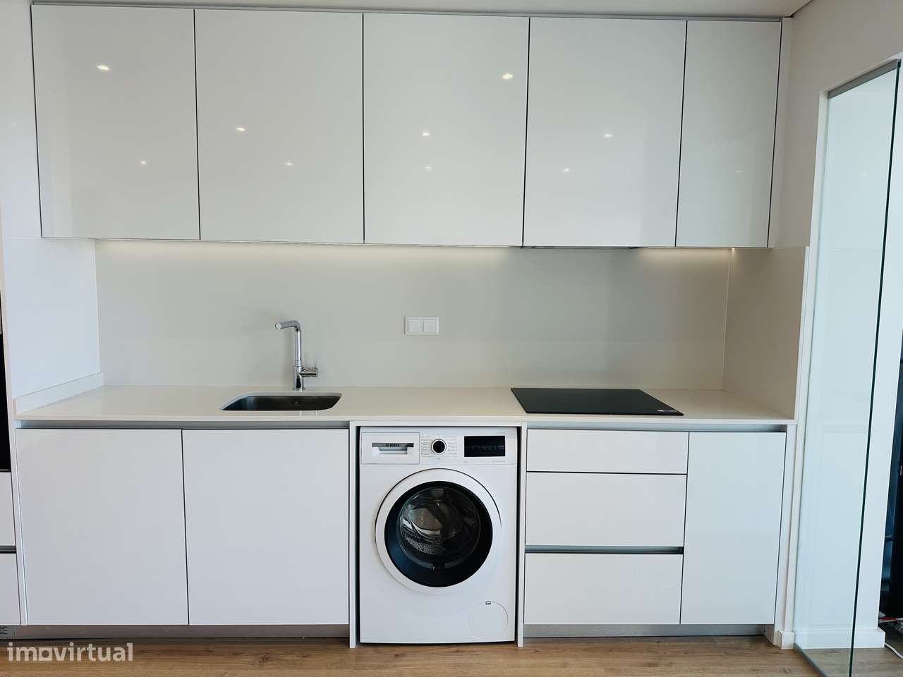 T2 luminoso com 2 estacionamentos (última fração disponível)-2