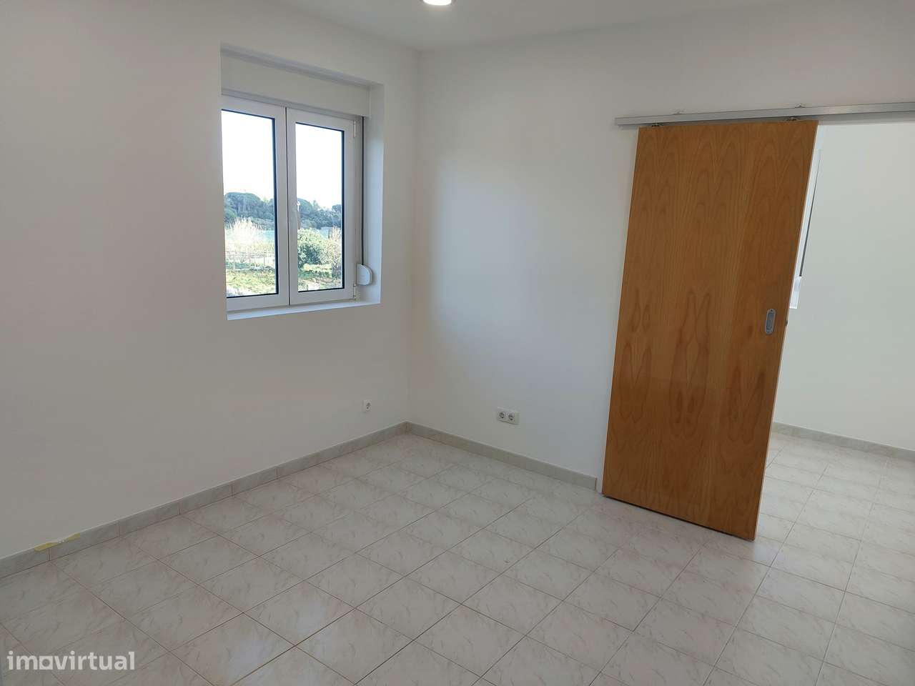 T0 transformado em T1 | 46 m² | Alcabideche | Excelente Oportunidade - Grande imagem: 4/18