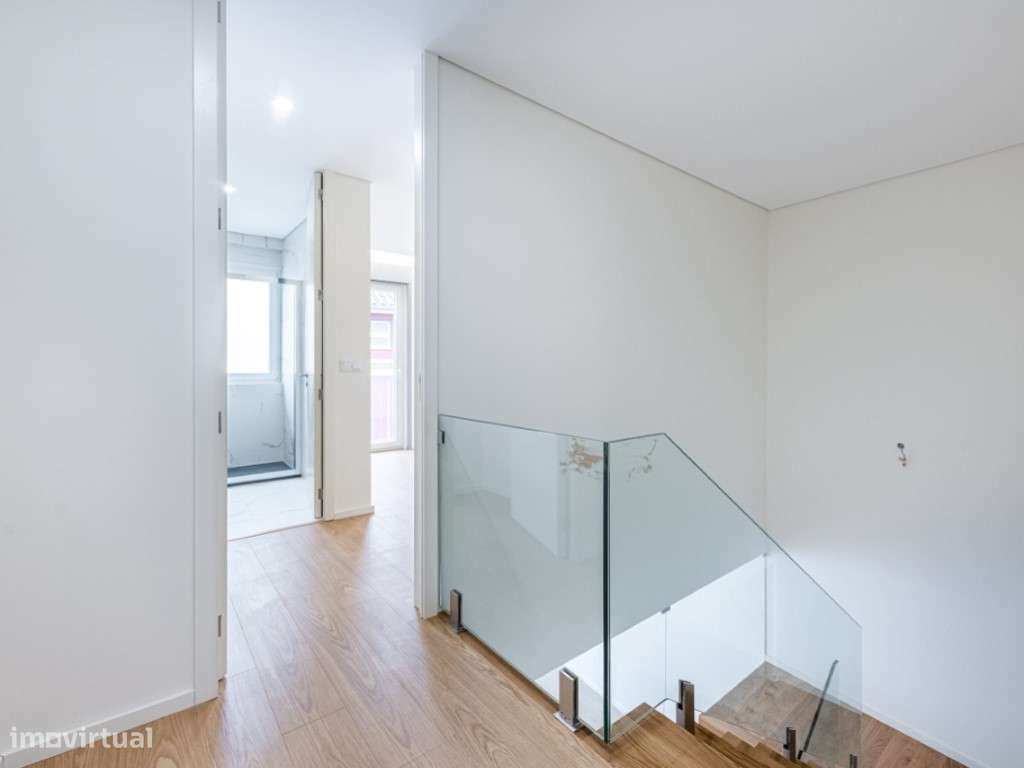 Prédio Moradia novo no Centro Histórico de Braga-16