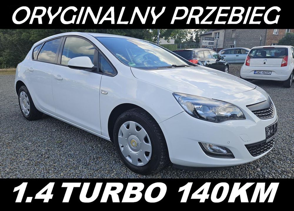 Opel Astra J 1.4 Turbo Active 2012