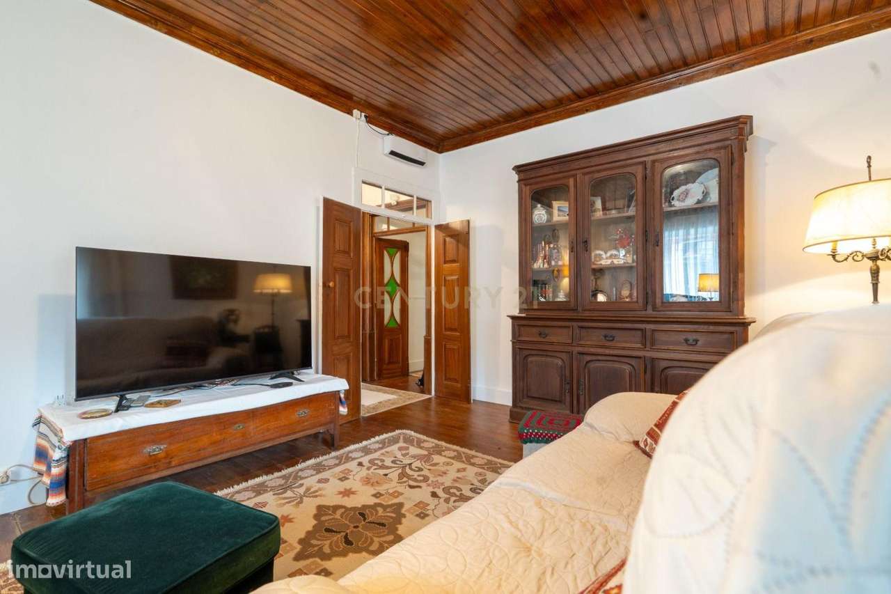 Fantástica Moradia em Serpins-5