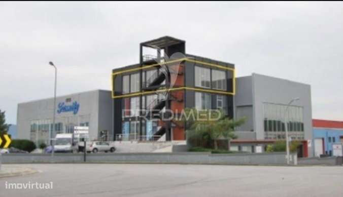 Escritorio em Chaves – Excelente localização - Grande imagem: 3/6