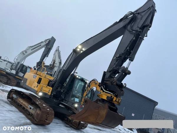 Volvo EC 250DL - 11