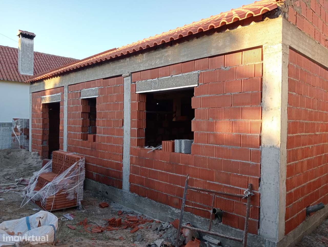 Moradia nova em Salvaterra de Magos.-24