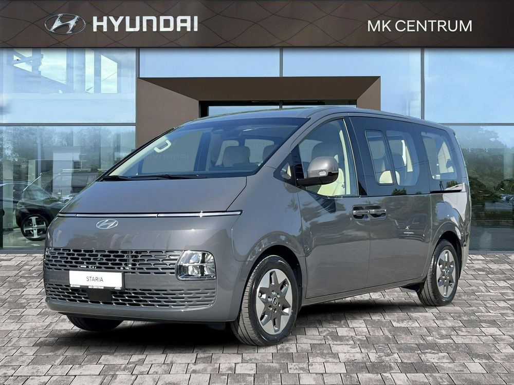 Hyundai Staria 2025