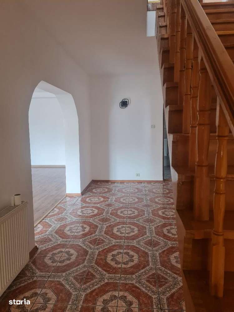 Casa  P+1+M  , sapte camere  Stefanesti - Imagine principală: 5/17