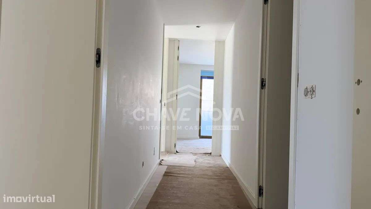 T3 Novo c/ 2 Lugares de Garagem na Maia-28